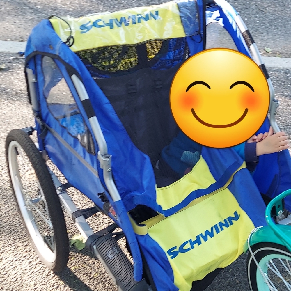 Bike trailer in good used condition.